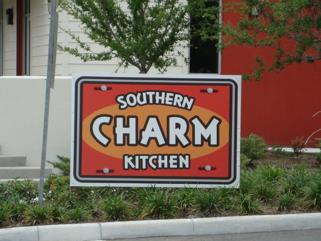 Southern-Charm-Kitchen-sign-007